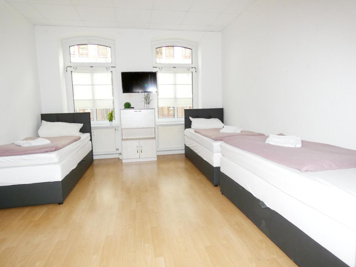 Apartment Sunnyhome Monteurwohnungen Und In *