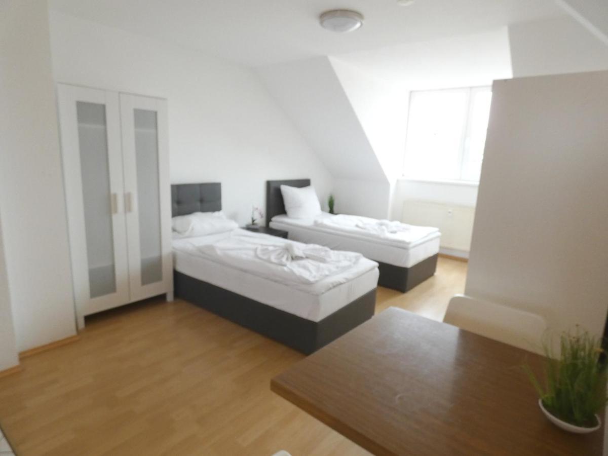 Apartment Sunnyhome Monteurwohnungen Und In *