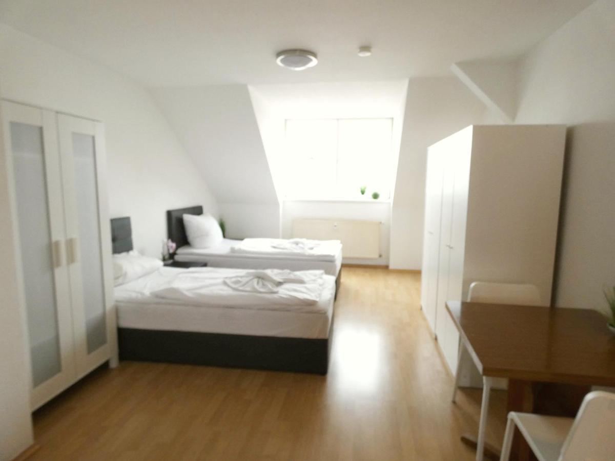 Apartment Sunnyhome Monteurwohnungen Und In *