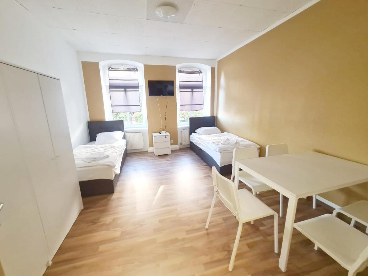 Apartment Sunnyhome Monteurwohnungen Und In